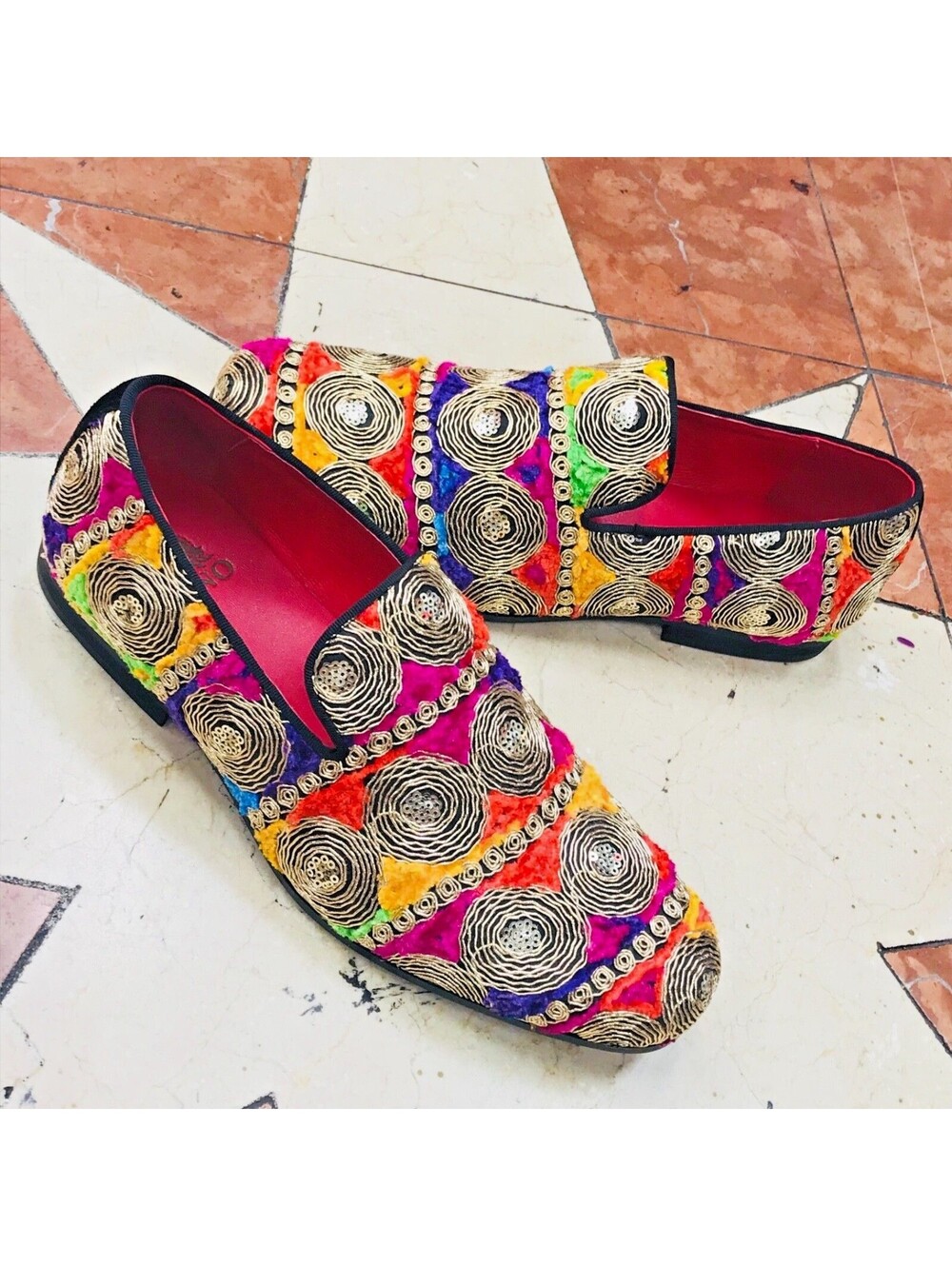Men's Circle Multicolor Slip On Fashion Shoes